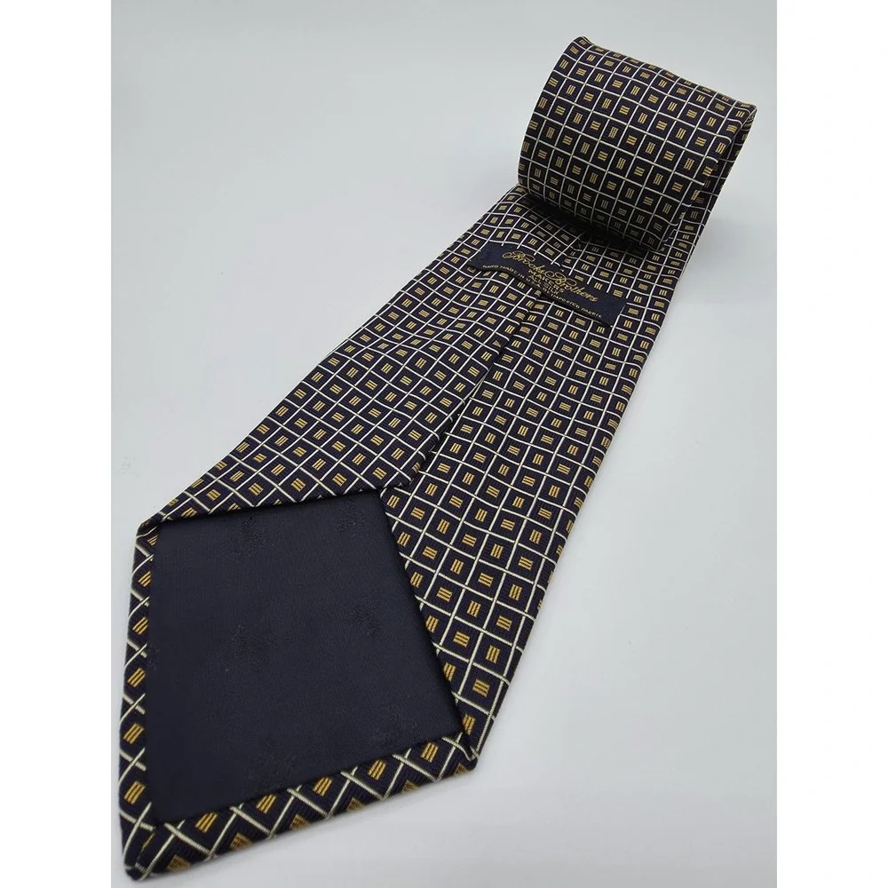 VTG Brooks Brothers Makers Black Gold Geometric Tie 56